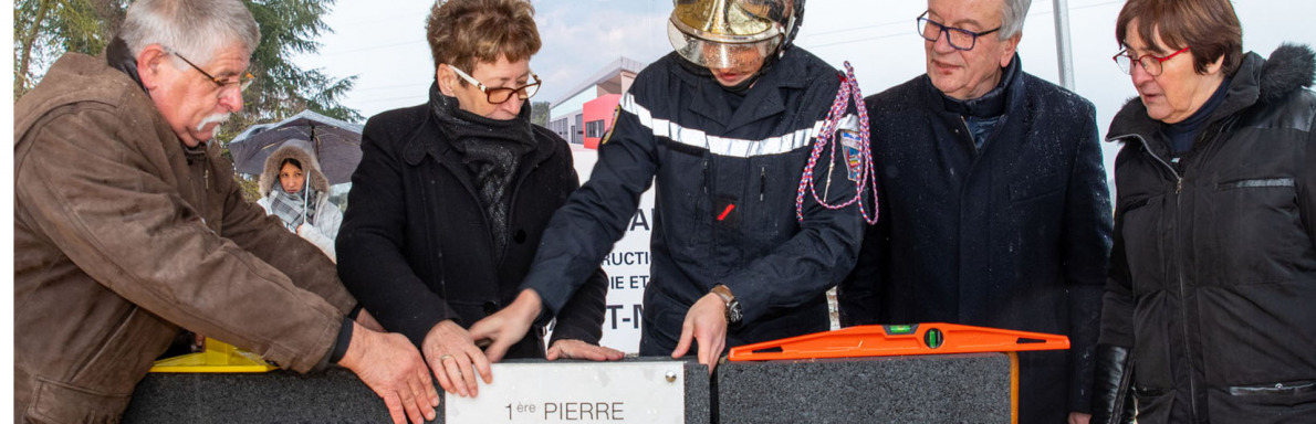 La première pierre du futur centre d'incendie et de secours a été posée.
