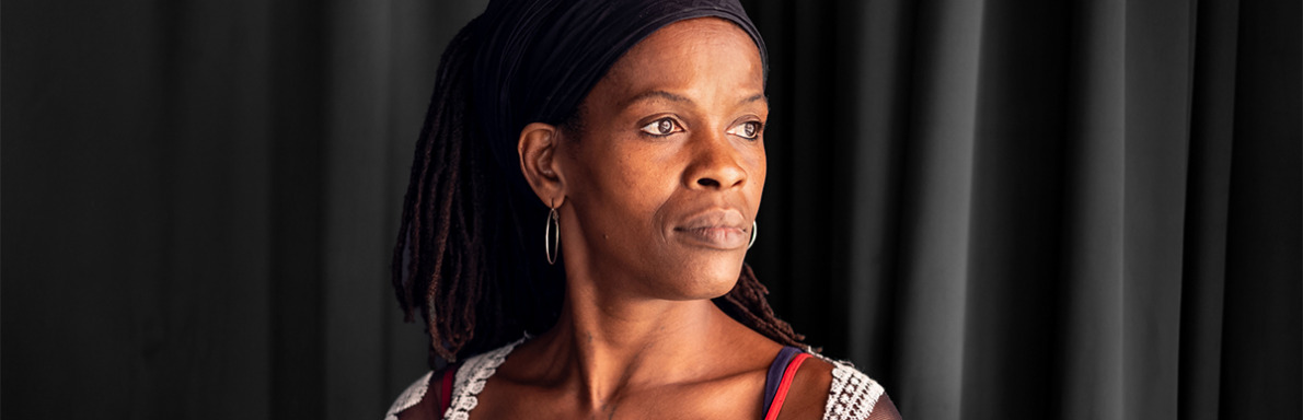 Melissa Marceline est la chanteuse et fondatrice du groupe Samëli.