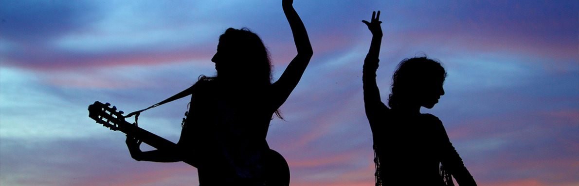 Sonia et Leïla Zitouni forment le groupe Soleynia.