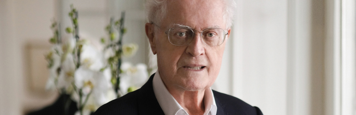 Lionel Jospin sort son nouveau livre, Un temps troublé aux éditions du Seuil.
