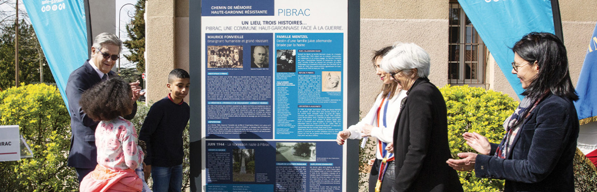 Dévoilement de la plaque en hommage aux martyrs de Pibrac.
