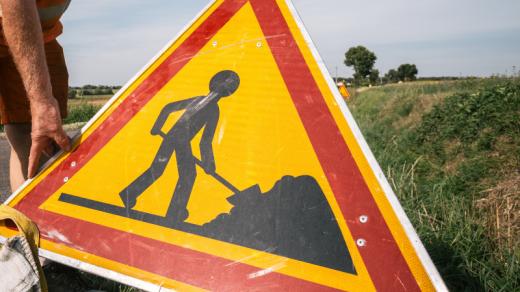 Panneau de signalisation travaux