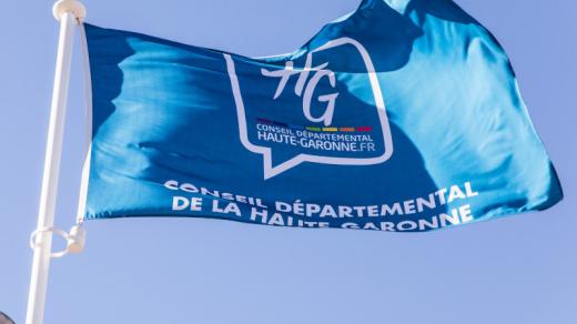 Drapeau de la Haute-Garonne