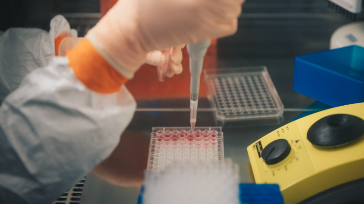 Le laboratoire départemental réalise 3500 tests de dépistage du Covid-19 chaque semaine.
