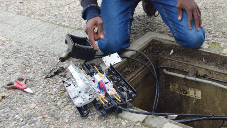 278 000 foyers haut-garonnais raccordés à la fibre optique fin 2022.