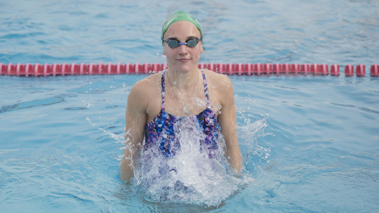 Adeline Furst, nageause aux Dauphins du TOEC.