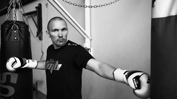 Kevin Albertus, champion de boxe française.