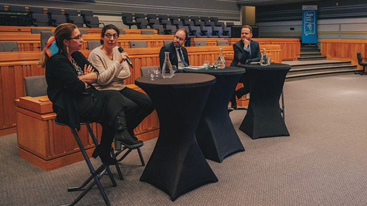 Table ronde mixité sociale avec Isabelle Bertolino, Elizabeth Germa, Vincent Gibert et Arnaud Leclerc.